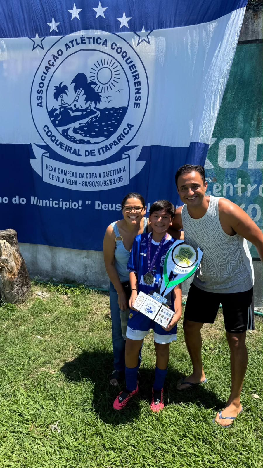 Lucas Pacheco com os pais, Roberto e Márcia Pacheco