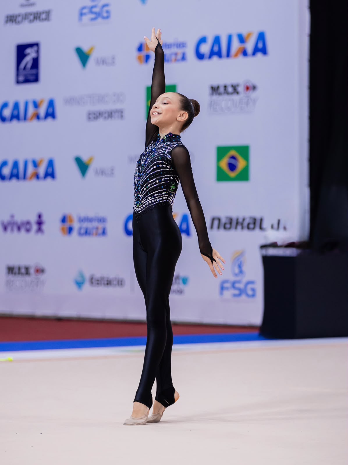 Isabella Leão — ginástica rítmica